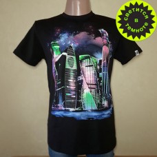 Светящаяся футболка  "Ночной город" 