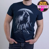 Светящаяся футболка "Воющий волк" фума